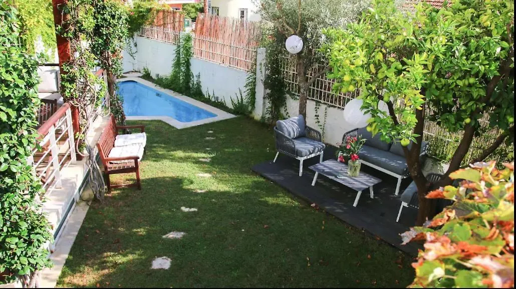 Whome Private Pool Guesthouse In Lisbon