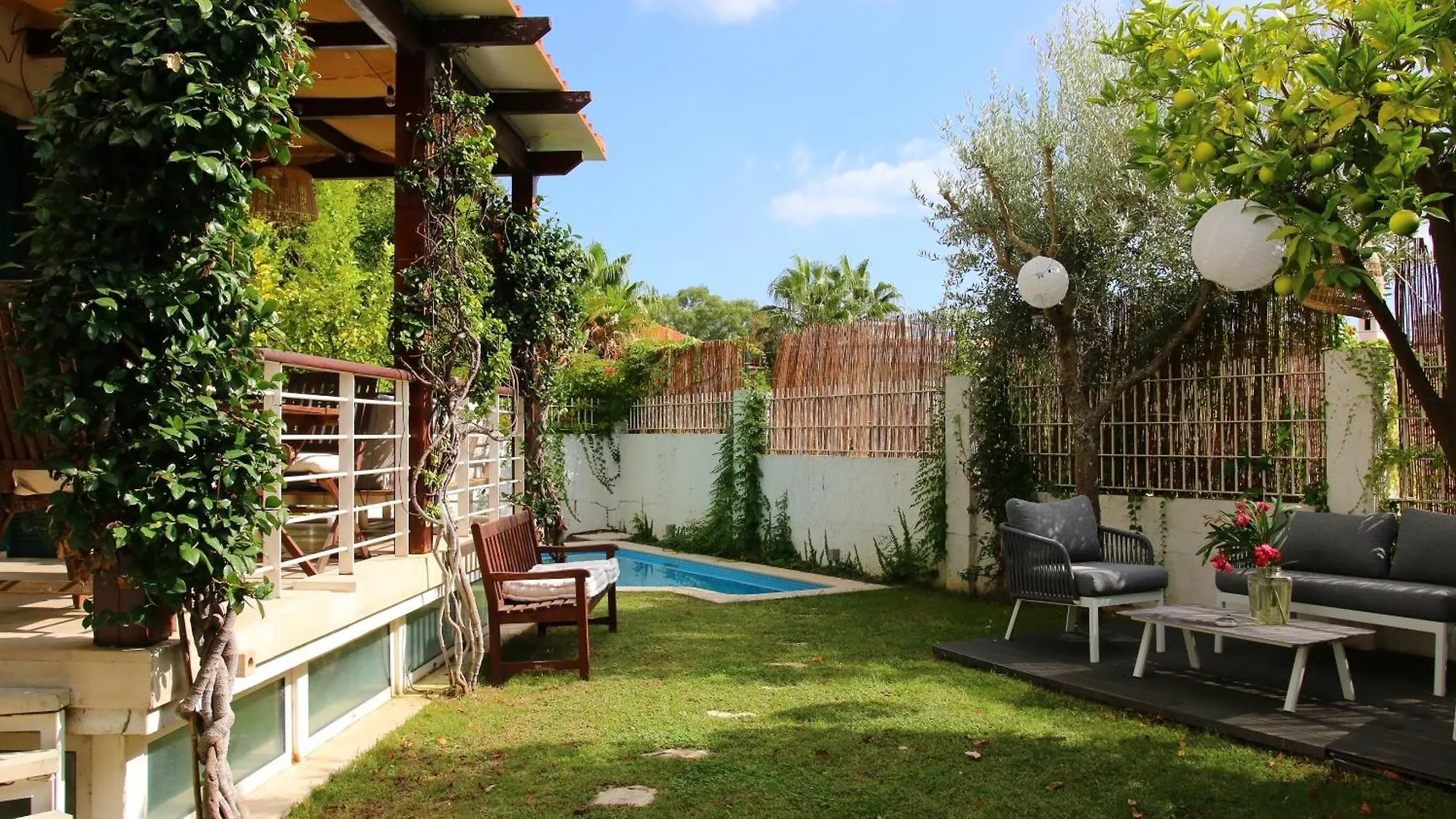 Whome Lisbon Guesthouse With Shared Garden & Pool 0*,