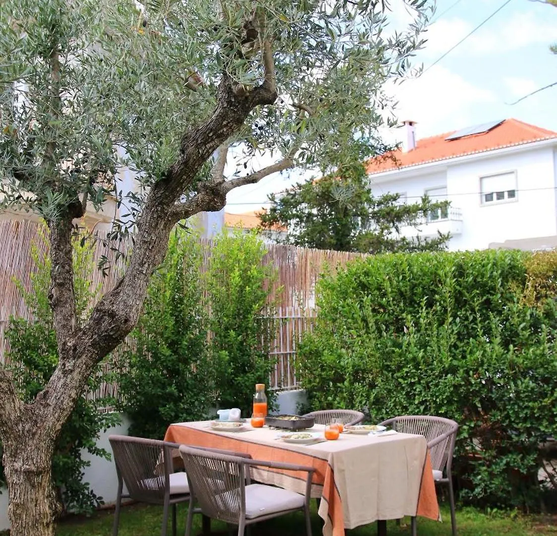 Whome Lisbon Guesthouse With Shared Garden & Pool